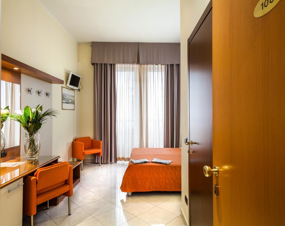 Hotel Del Corso Milan Exterior photo