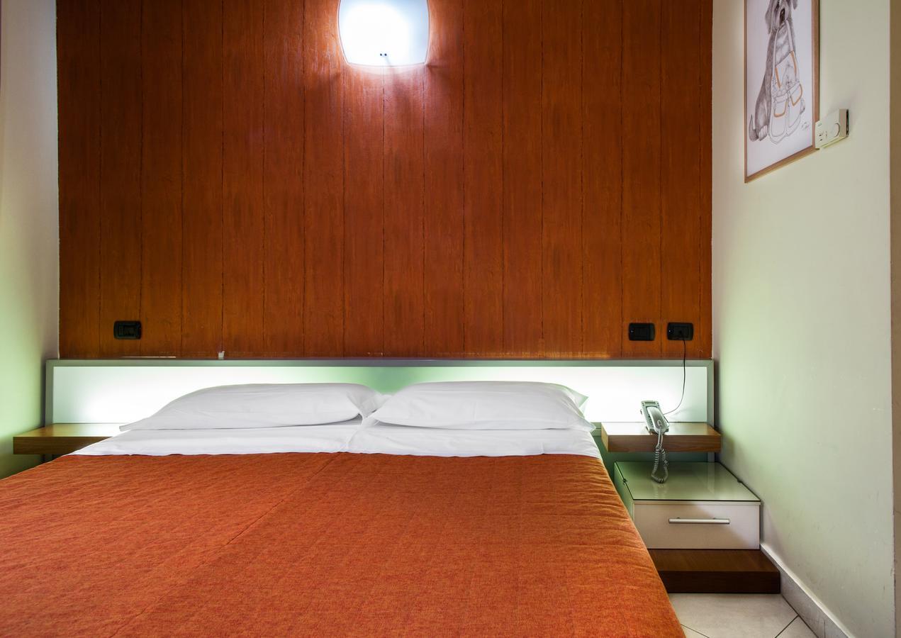 Hotel Del Corso Milan Exterior photo