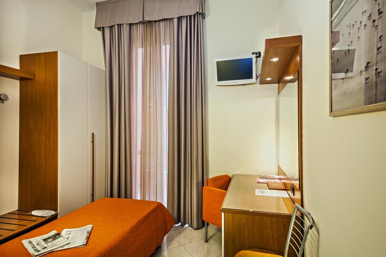 Hotel Del Corso Milan Exterior photo